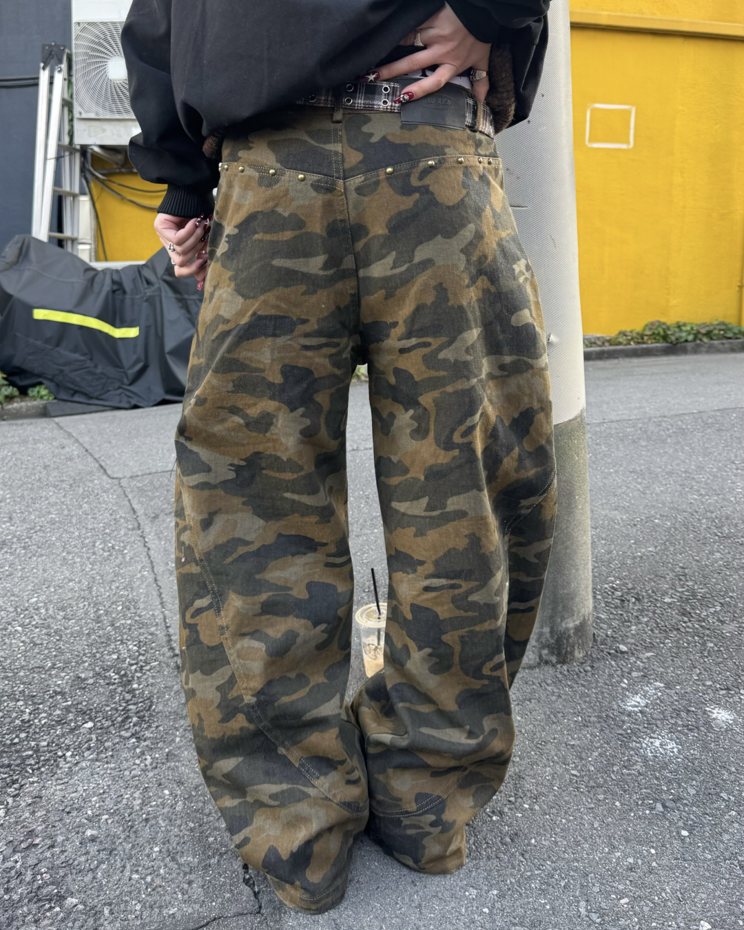 即納】スタッズカモフラージュパンツ KM5018 – YOLO（ヨロ