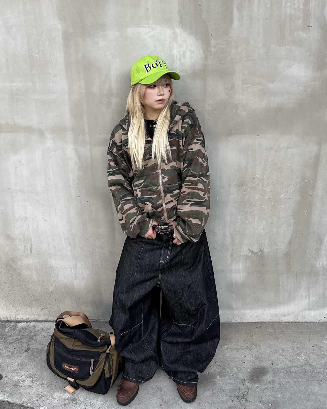 カモフラージュフードパーカー KM7007 – YOLO（ヨロ）｜ファッション通販