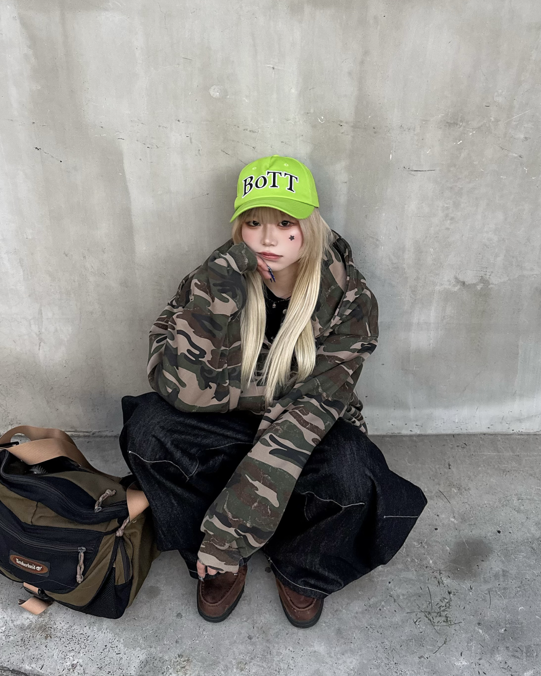 カモフラージュフードパーカー KM7007 – YOLO（ヨロ）｜ファッション通販