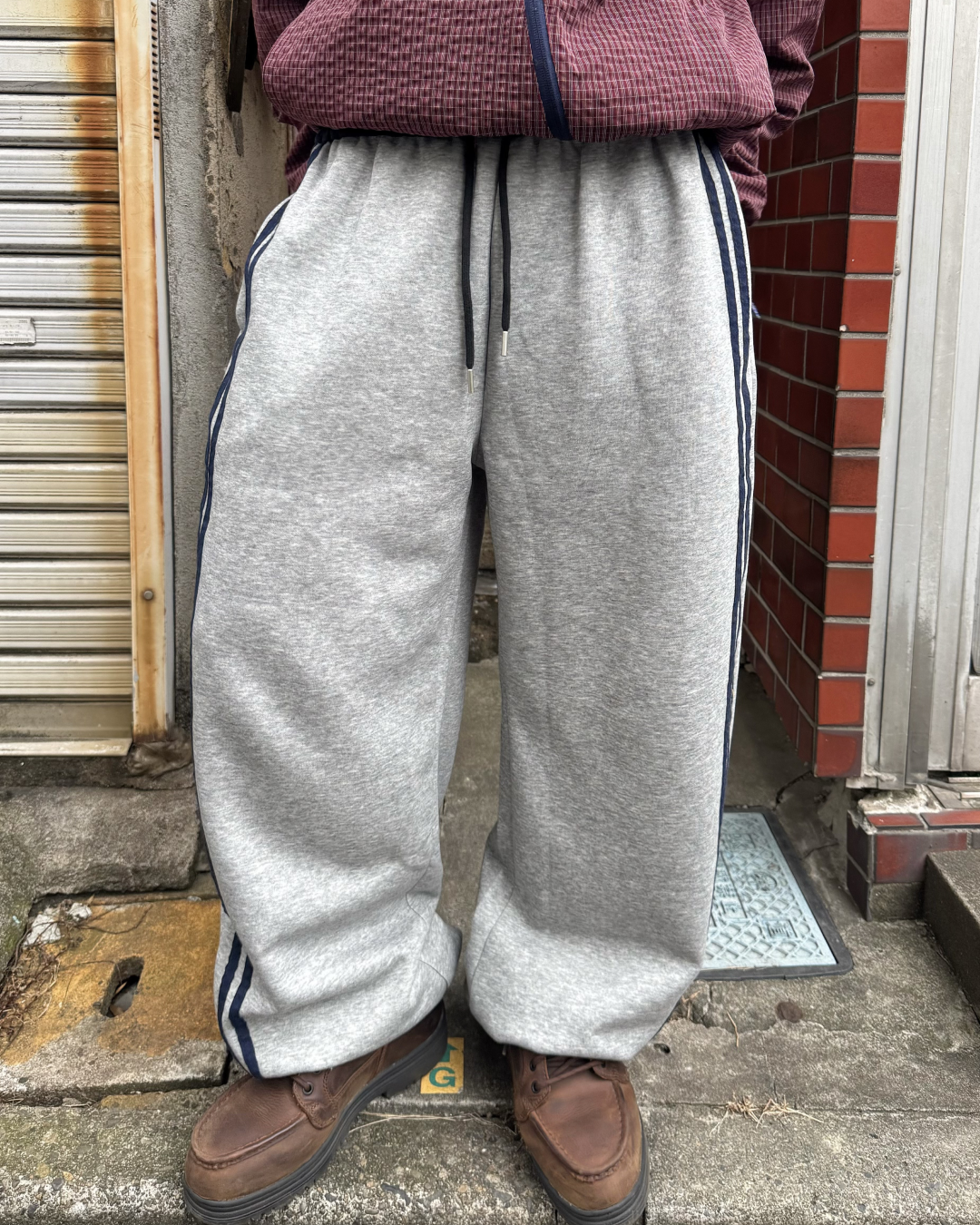 サイドラインスウェットパンツ KM7030