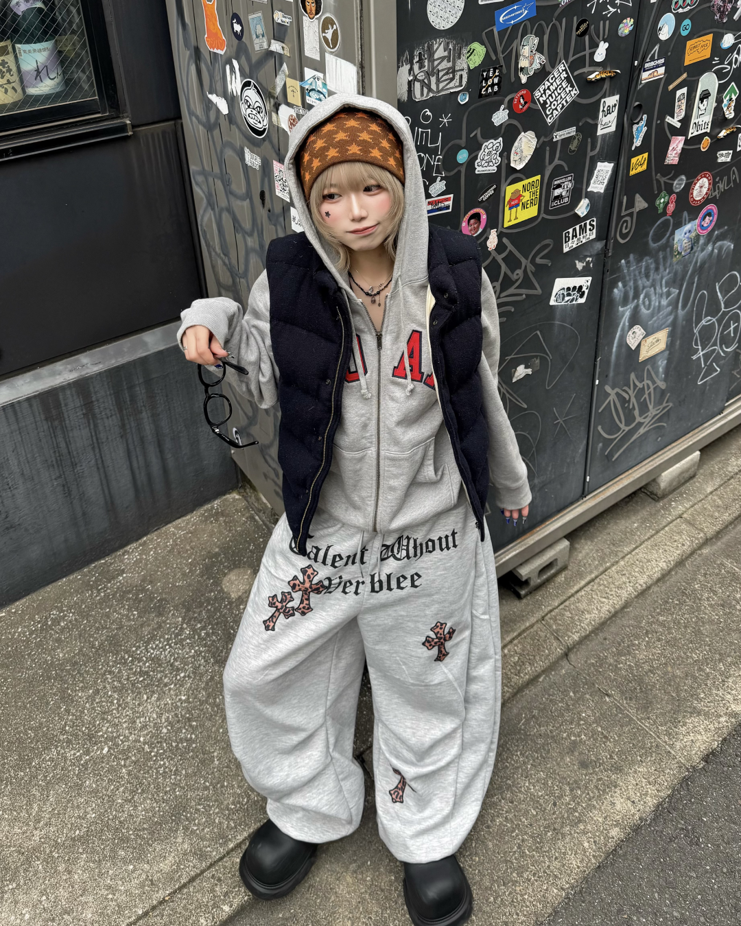 パッチワークスウェットパンツ KM7039 – YOLO（ヨロ）｜ファッション通販