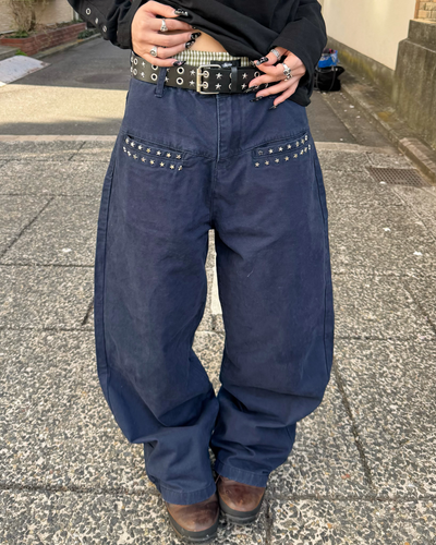 スタッズストレートパンツ KM7044