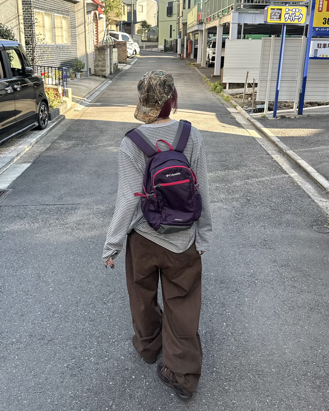 スタッズストレートパンツ KM7044