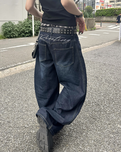 ロゴヒップカーブパンツ KM7099