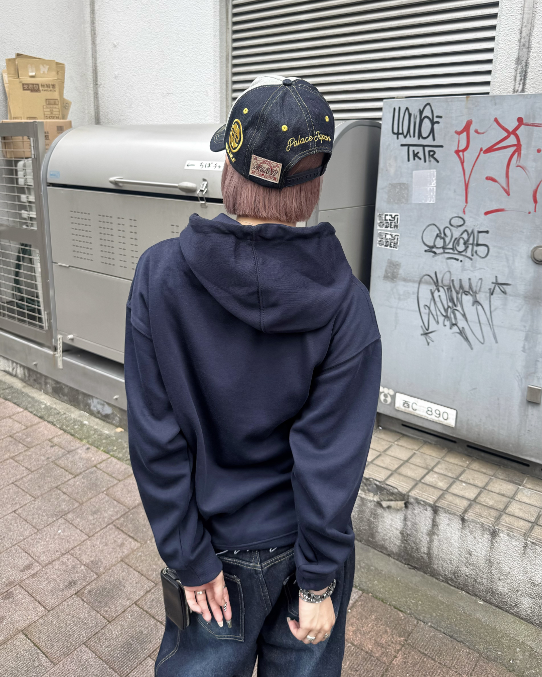 ロゴフードパーカー KM7118