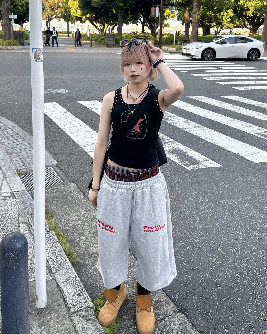 スタッズプリントノースリーブ KM7127 – YOLO（ヨロ）｜ファッション通販