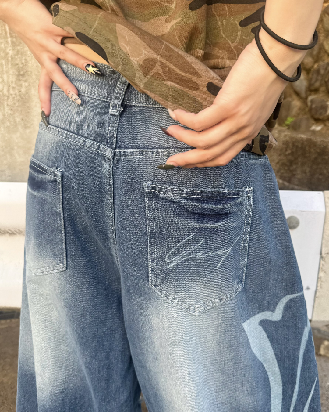 ダメージウォッシュデニムパンツ KM7174