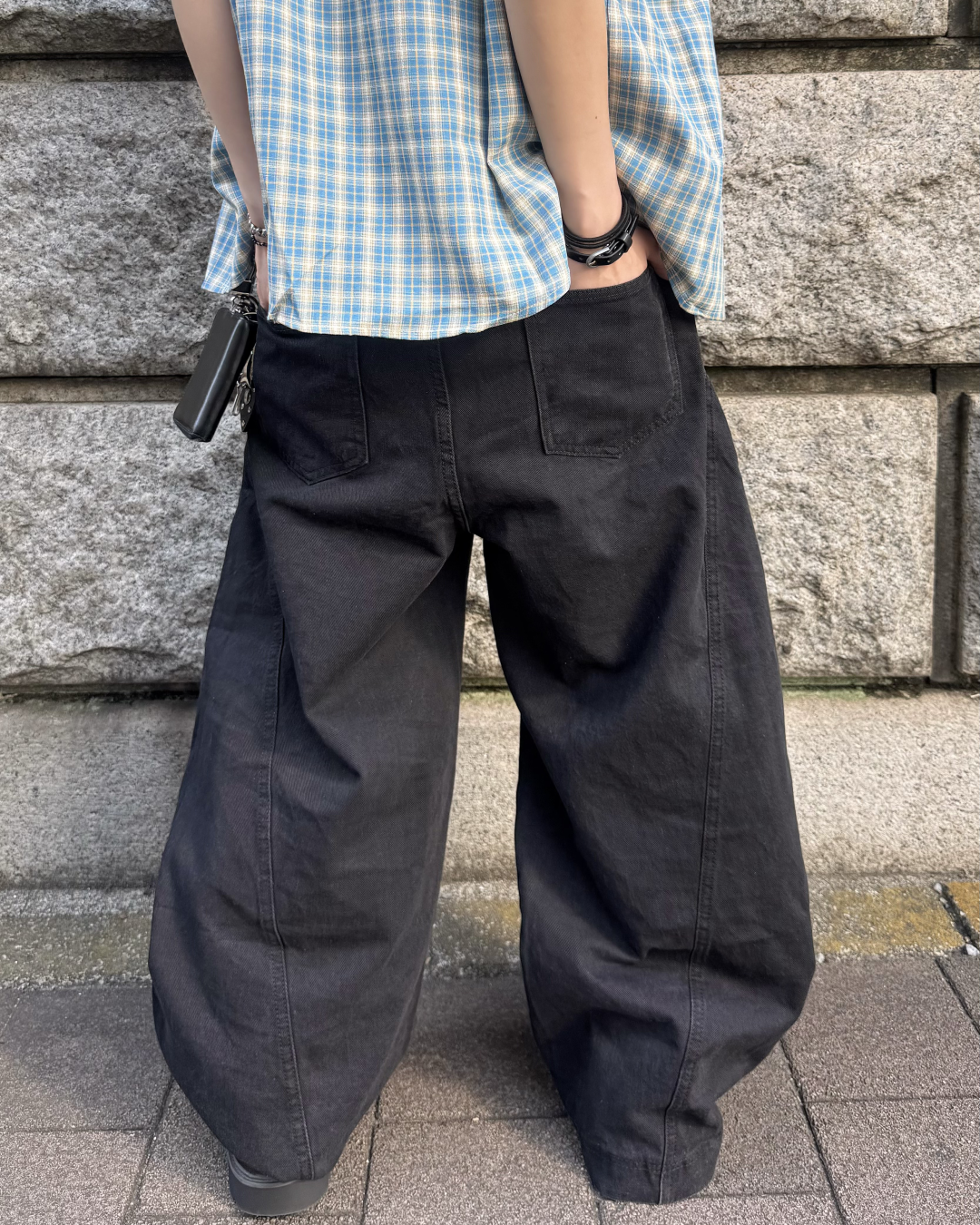 カーブデニムパンツ KM7176