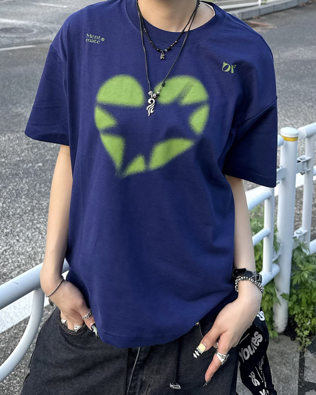 スプレープリントハートロゴ オーバーサイズTシャツ KM7189