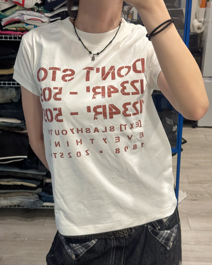 ヴィンテージステンシルロゴプリントTシャツ KM7213