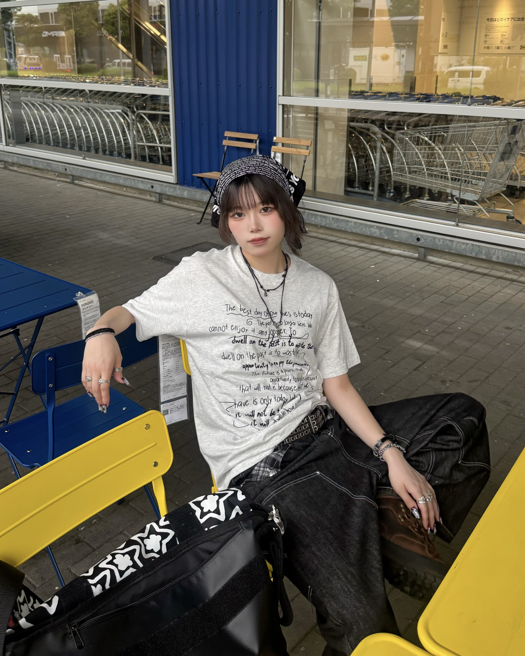 グラフィックデザインTシャツ KM7210