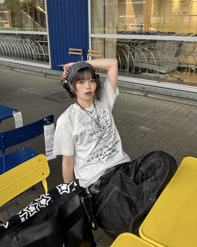 グラフィックデザインTシャツ KM7210