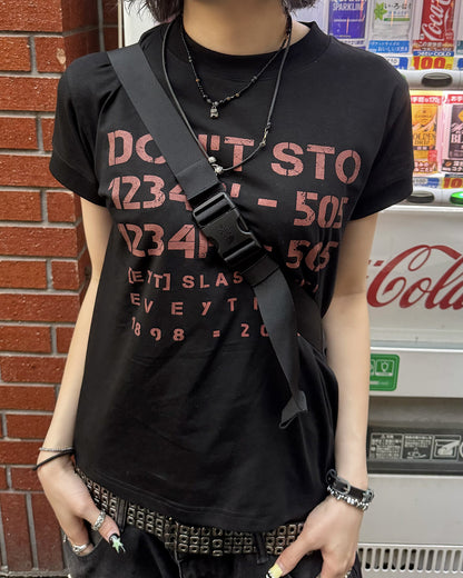 ヴィンテージステンシルロゴプリントTシャツ KM7213