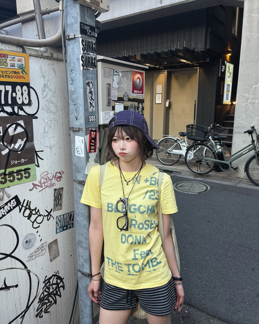 レトロレタープリントラウンドネックTシャツ KM7236