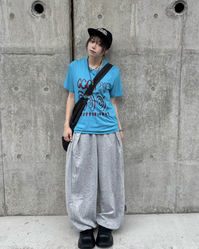 スパイラルデザインTシャツ KM7272