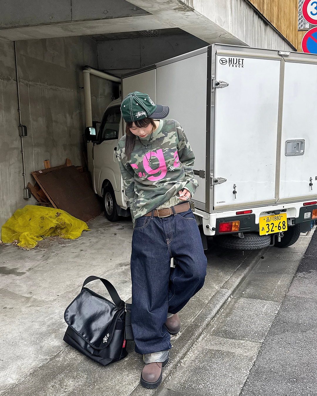 ビッグピンクロゴプリントカットソー KM7332