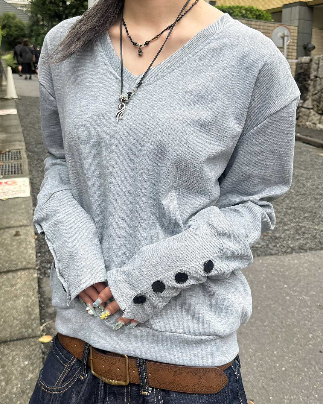 Vネックボタントップス KM7344