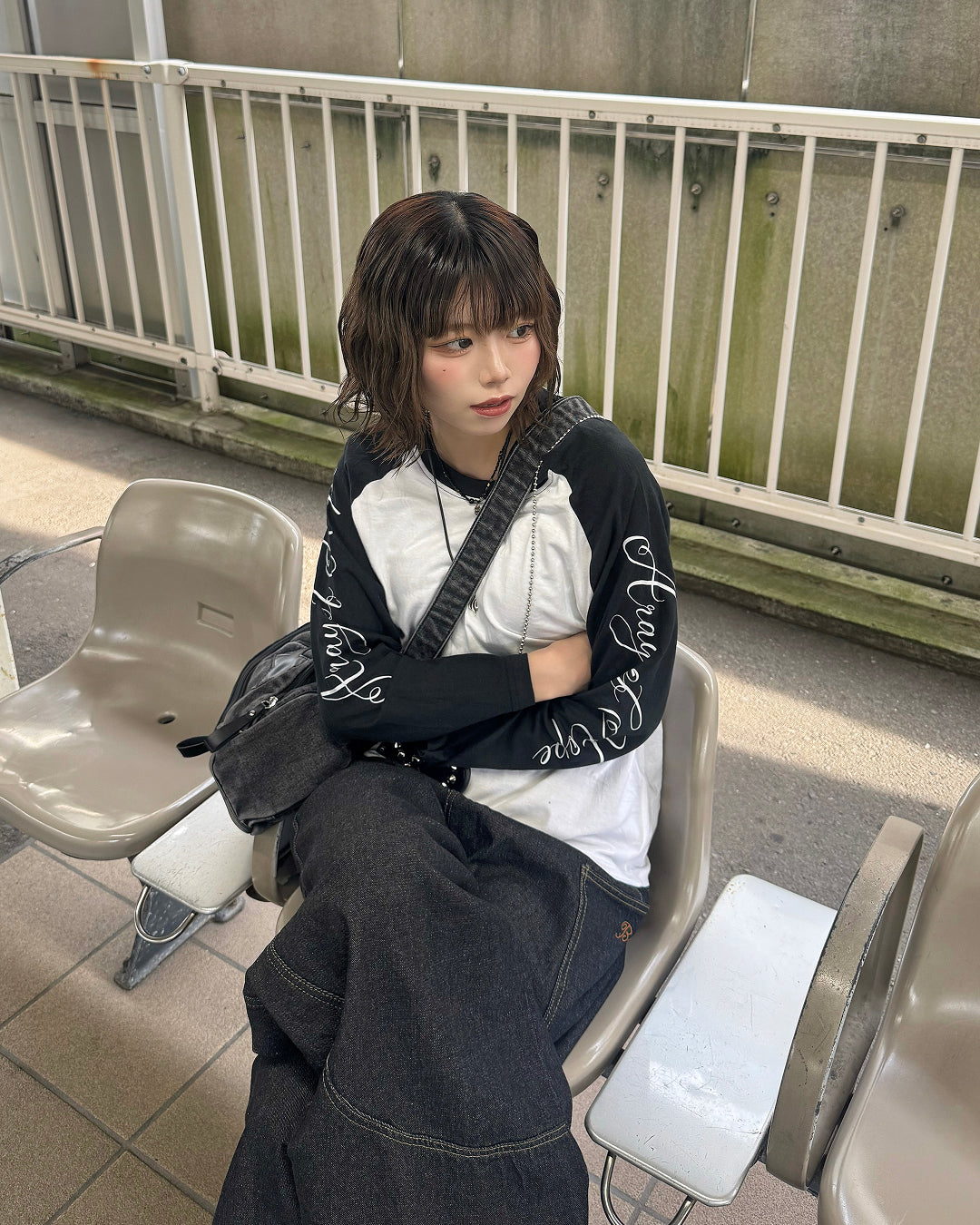 ラグランロゴロングTシャツ KM7452