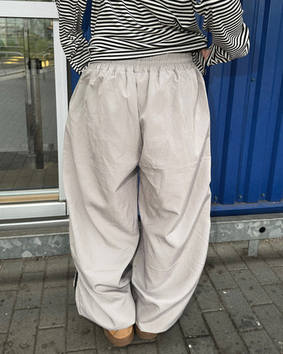 トラックワイドパンツ KM7459