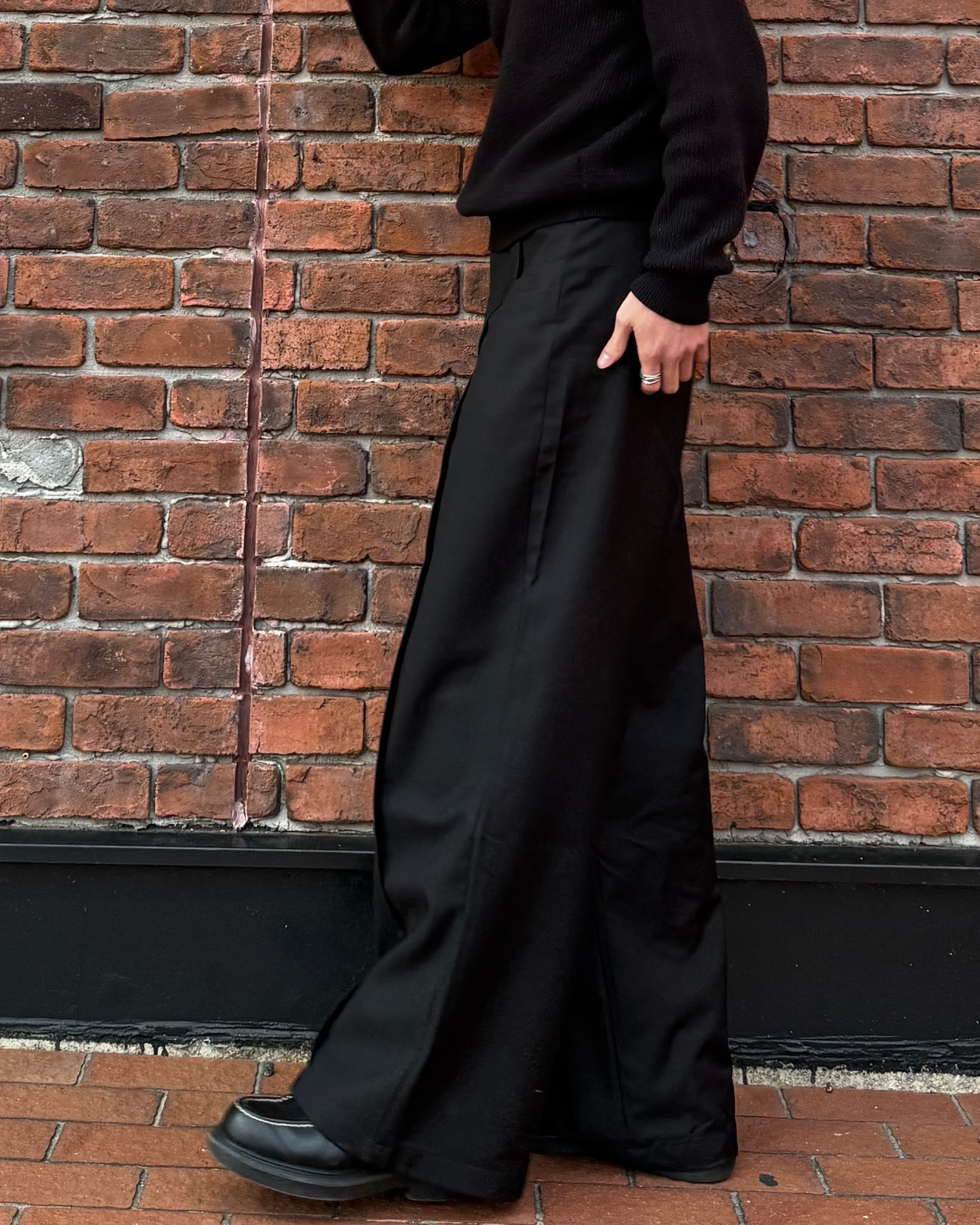 ストレートワイドスラックス KN0020