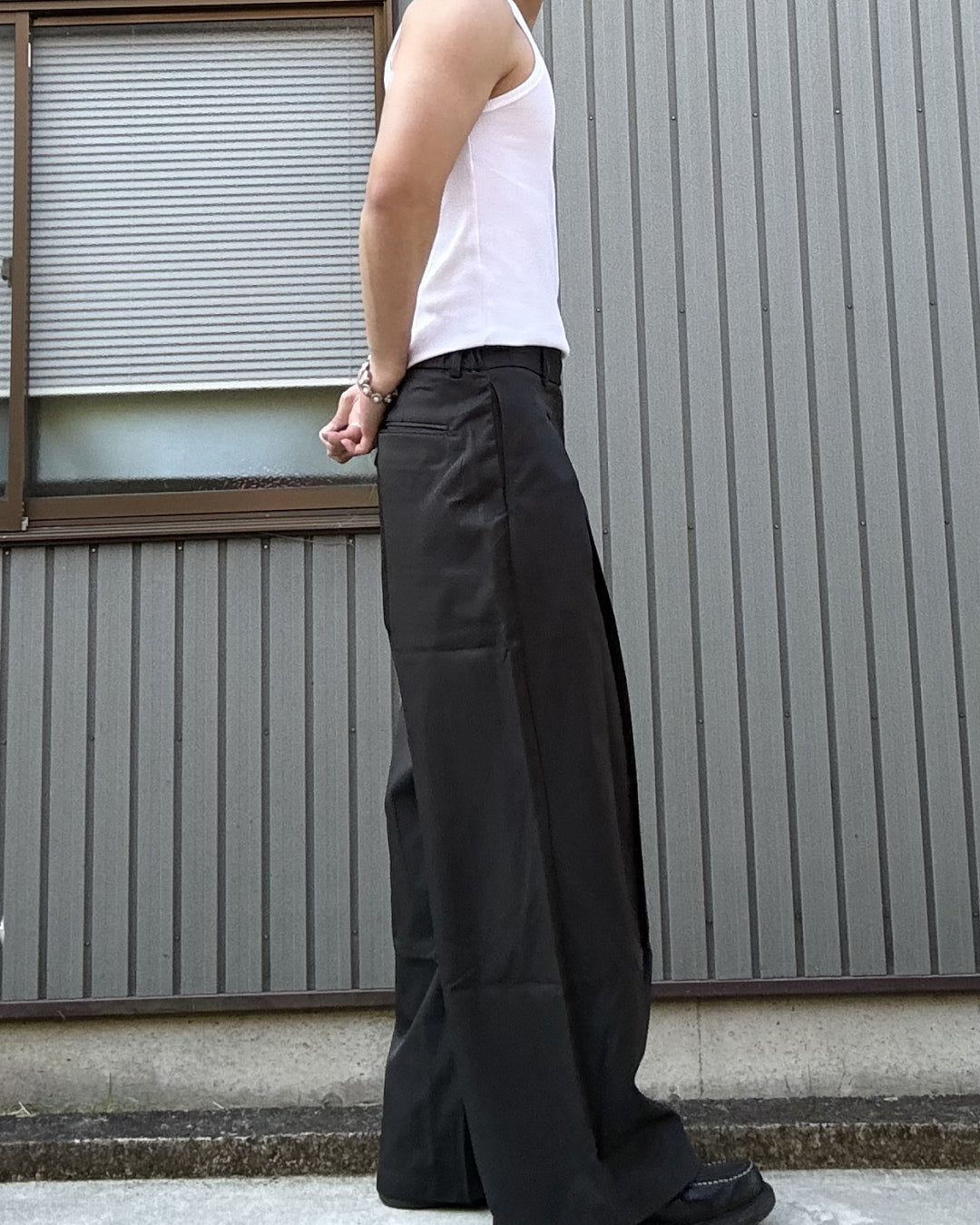 2タックワイドレッグスラックス KN0114