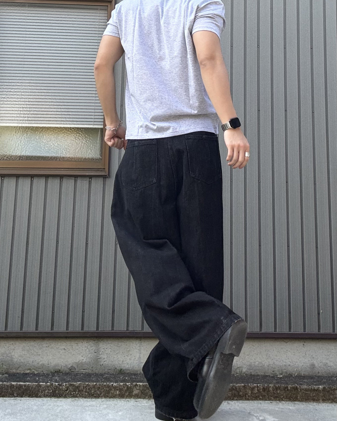 スリムフィットTシャツ KN0145