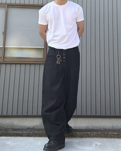 スリムフィットTシャツ KN0145