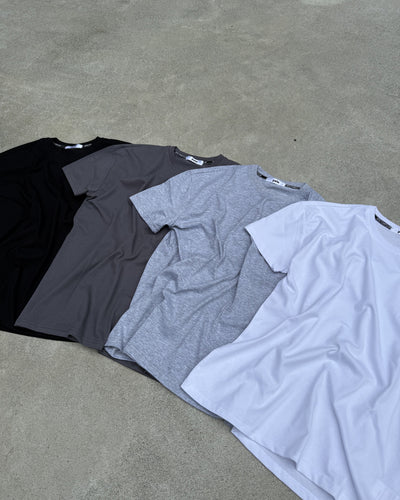 スリムフィットTシャツ KN0145