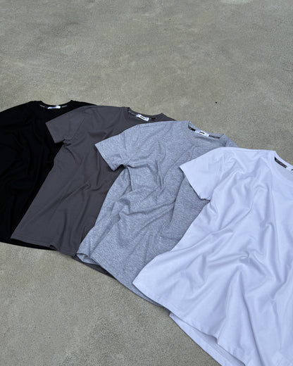 スリムフィットTシャツ KN0145