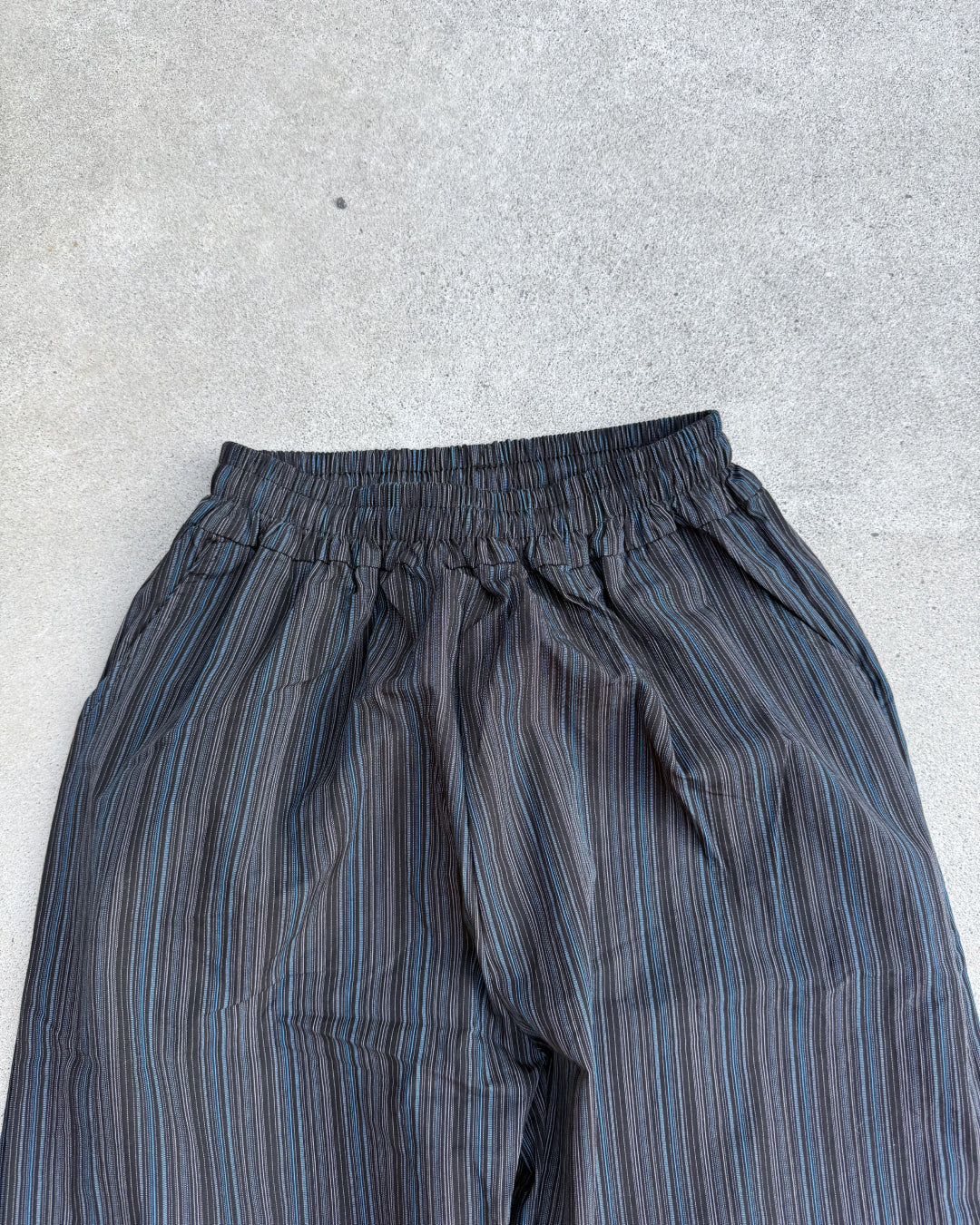 ストライプワイドレッグパンツ KN0151