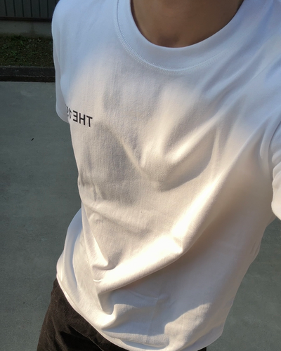 エッセイプリントTシャツ KN0201