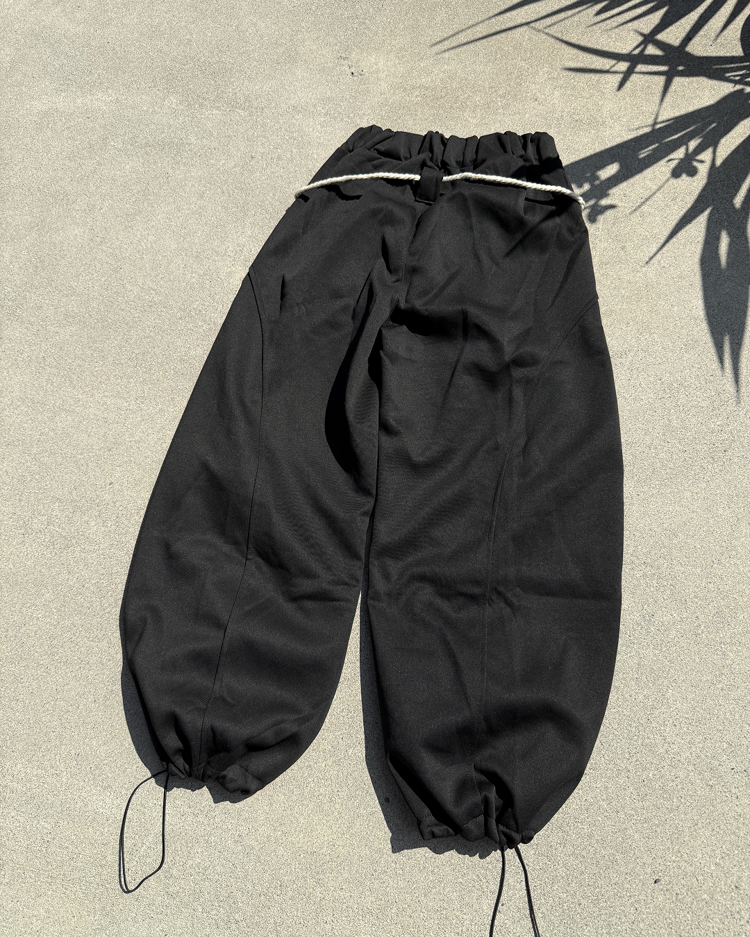 ロープベルトスウェットパンツ KN0210