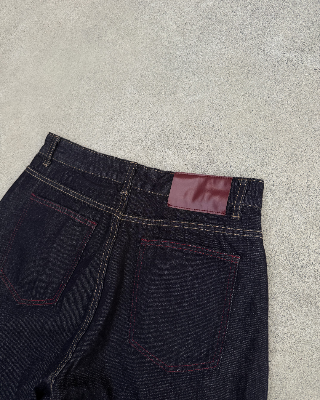 ステッチブルーワイドデニムパンツ KN0359