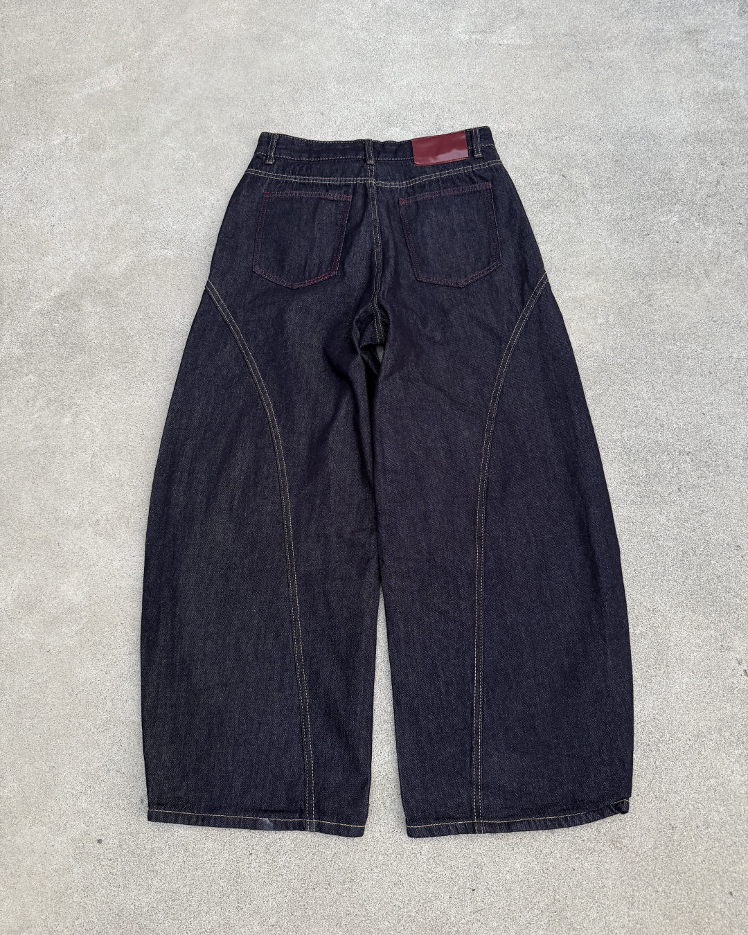 ステッチブルーワイドデニムパンツ KN0359