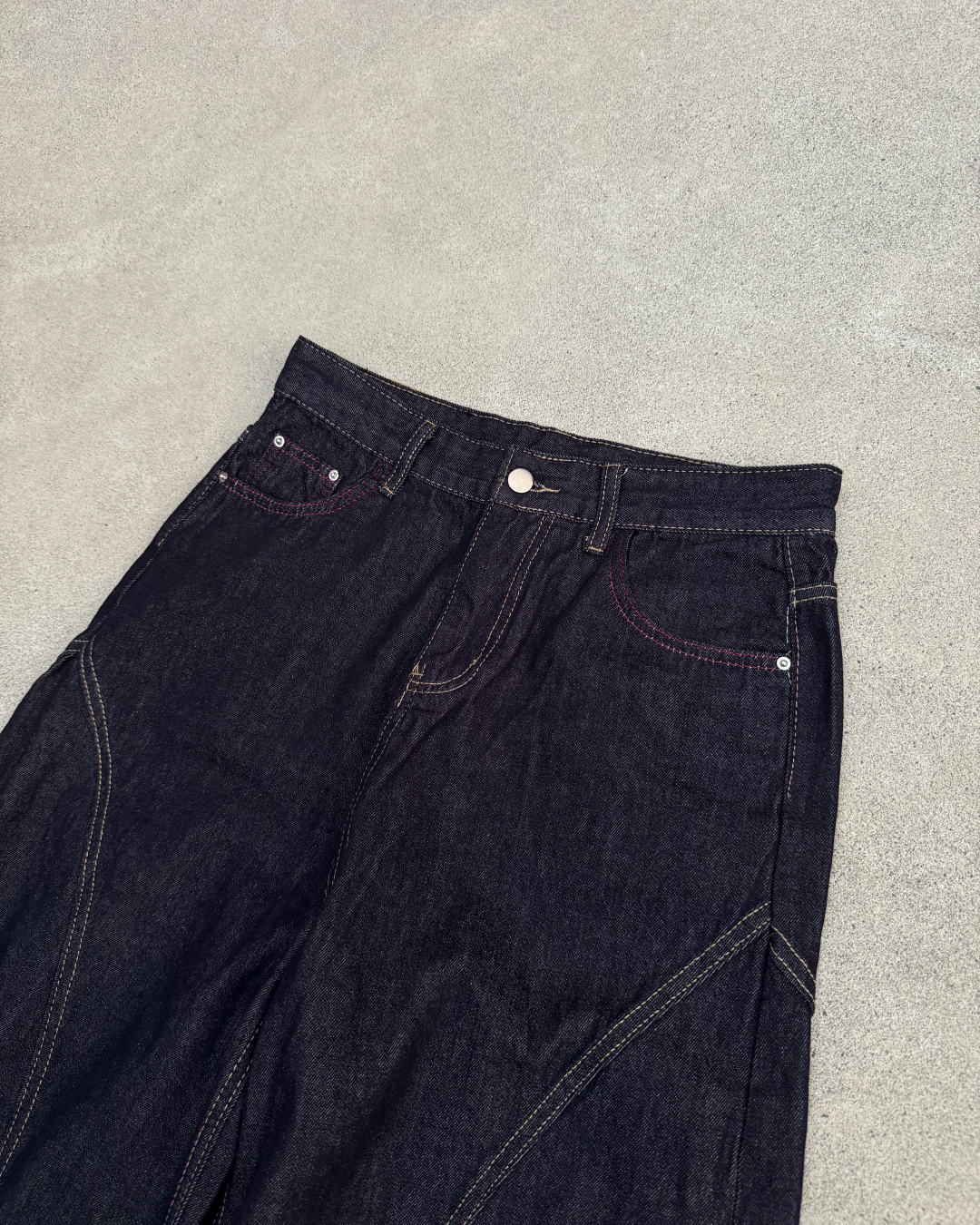 ステッチブルーワイドデニムパンツ KN0359