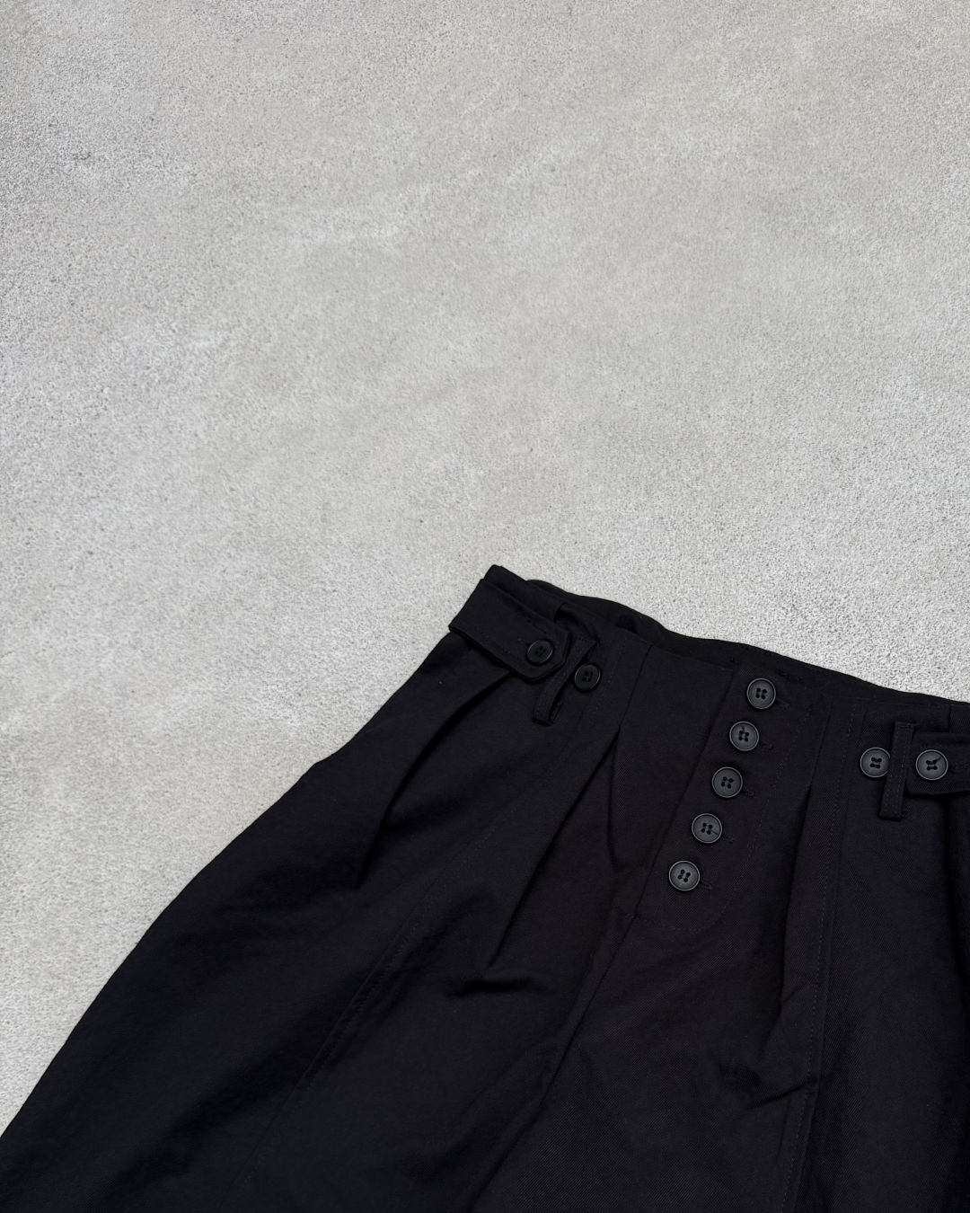 ボタンフライワイドレッグパンツ KN0382