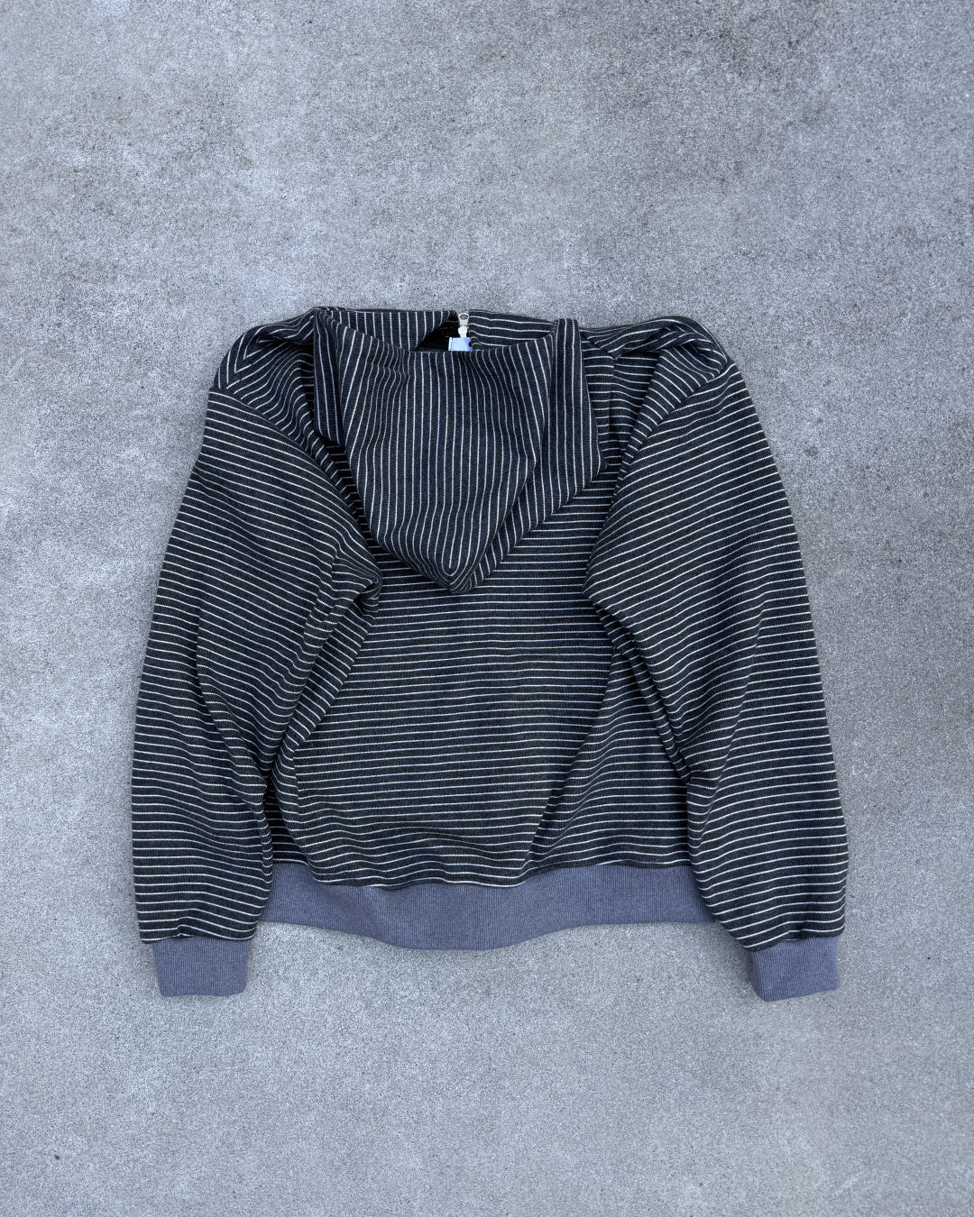 ルーズフィットボーダージップフーディー KN0393