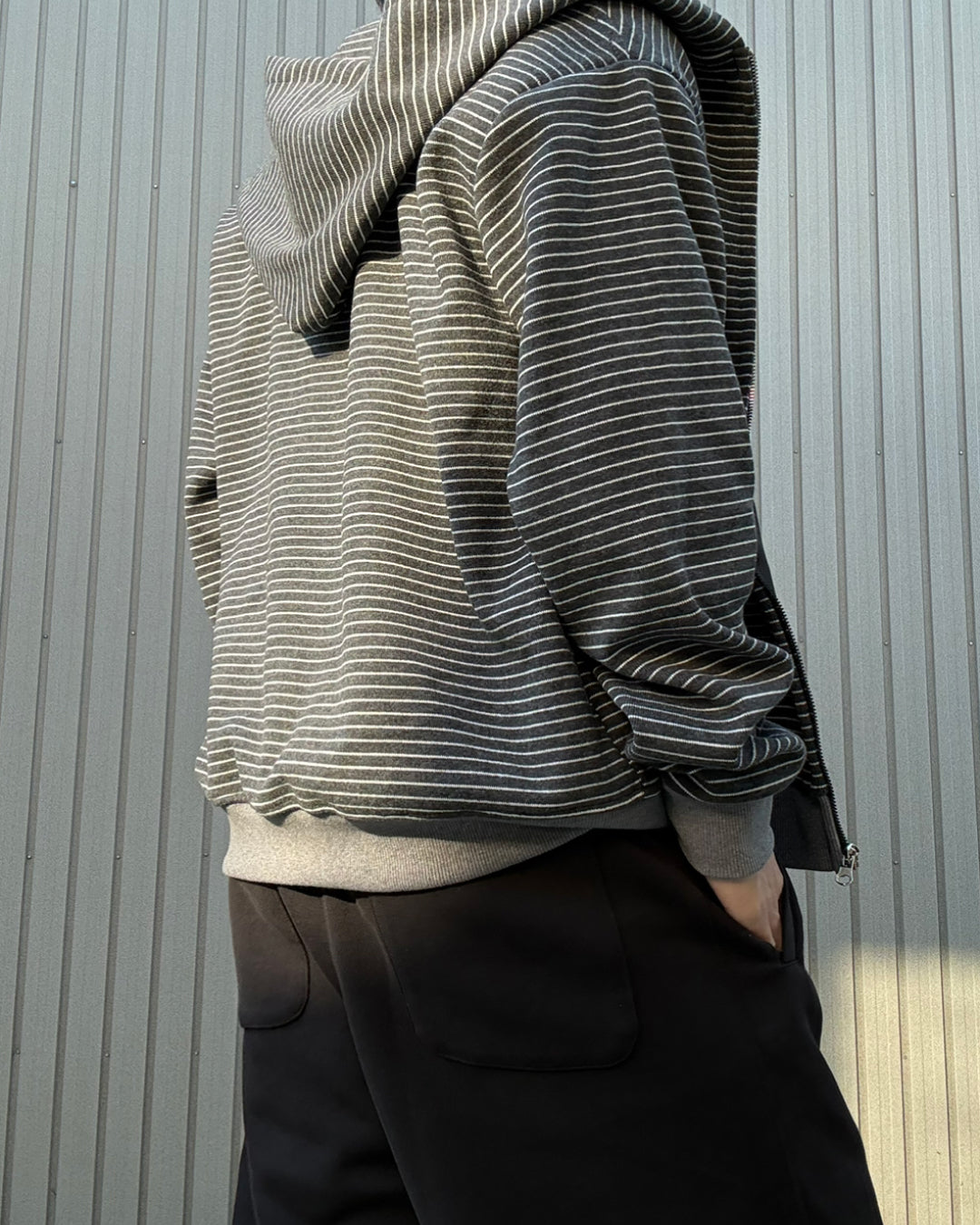 ルーズフィットボーダージップフーディー KN0393