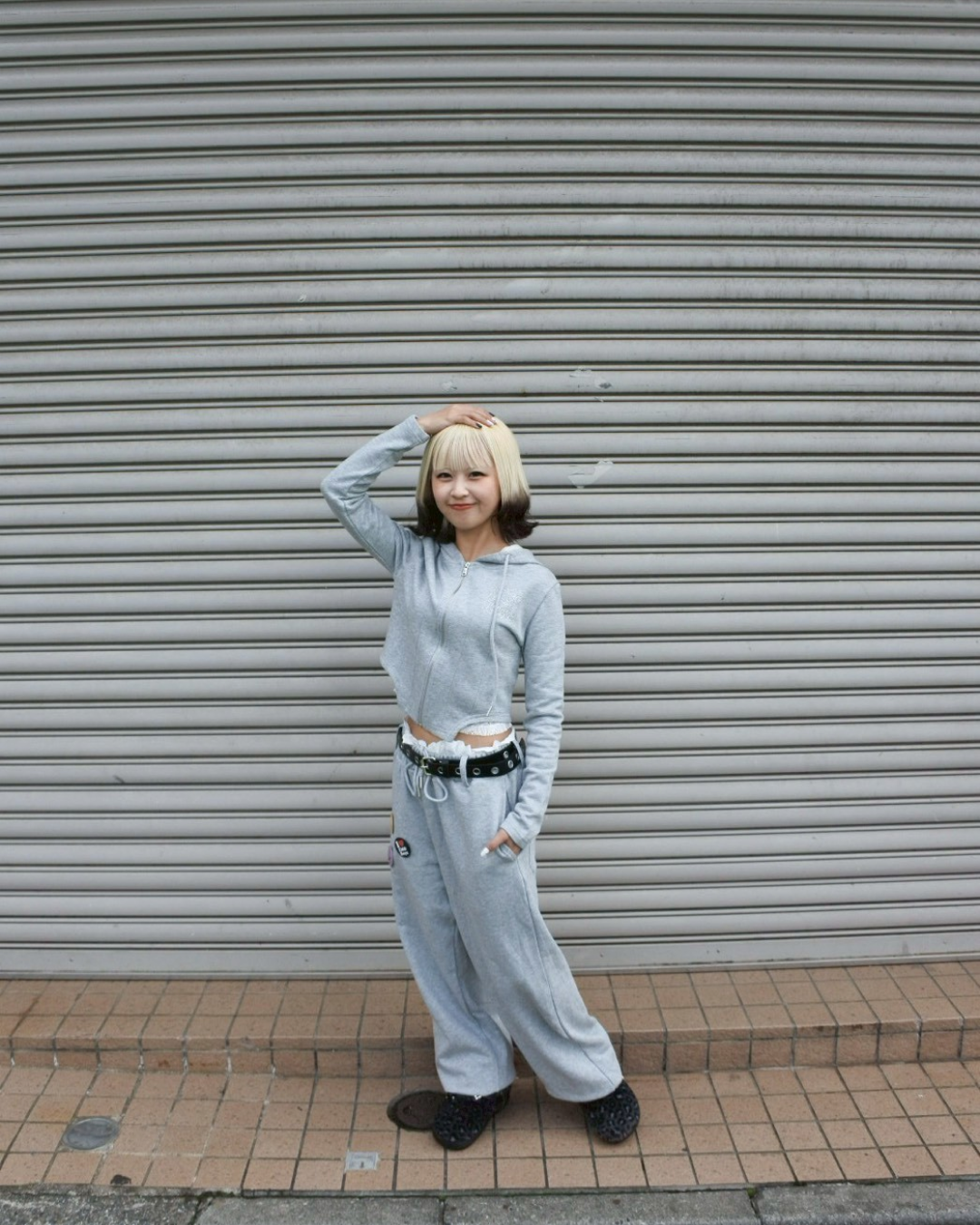 【11/25 19:00販売開始 オリジナル 即納】バッジデザインレイヤードスウェットパンツ KR6001