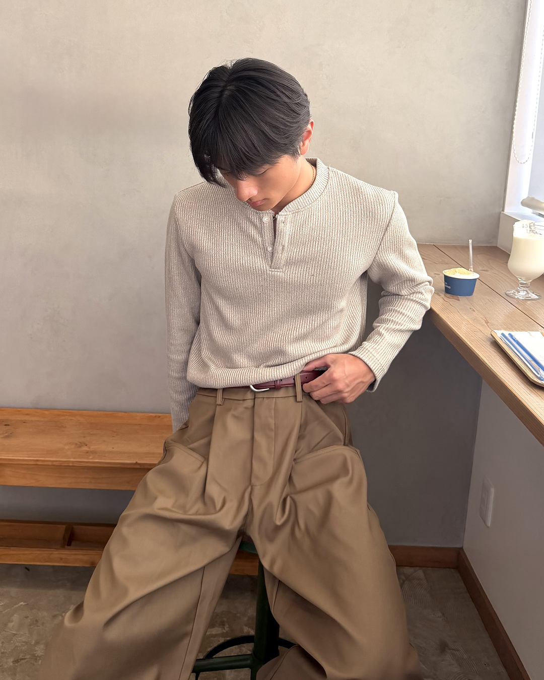 カジュアルヘンリーネックトップス KU0061