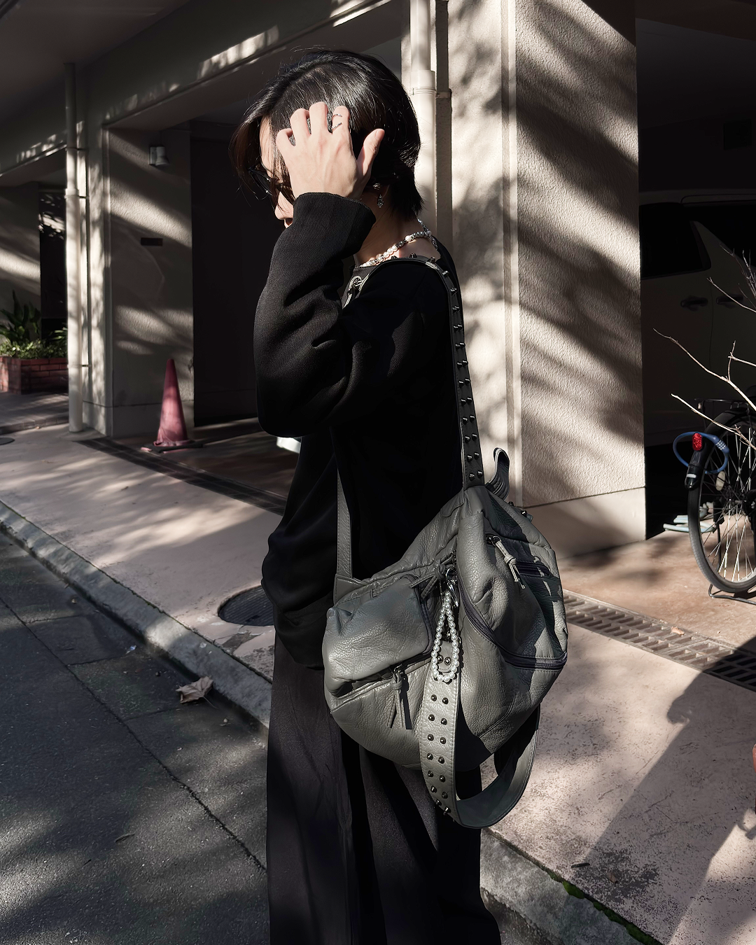 レザーライクリベットバッグパック LP0051