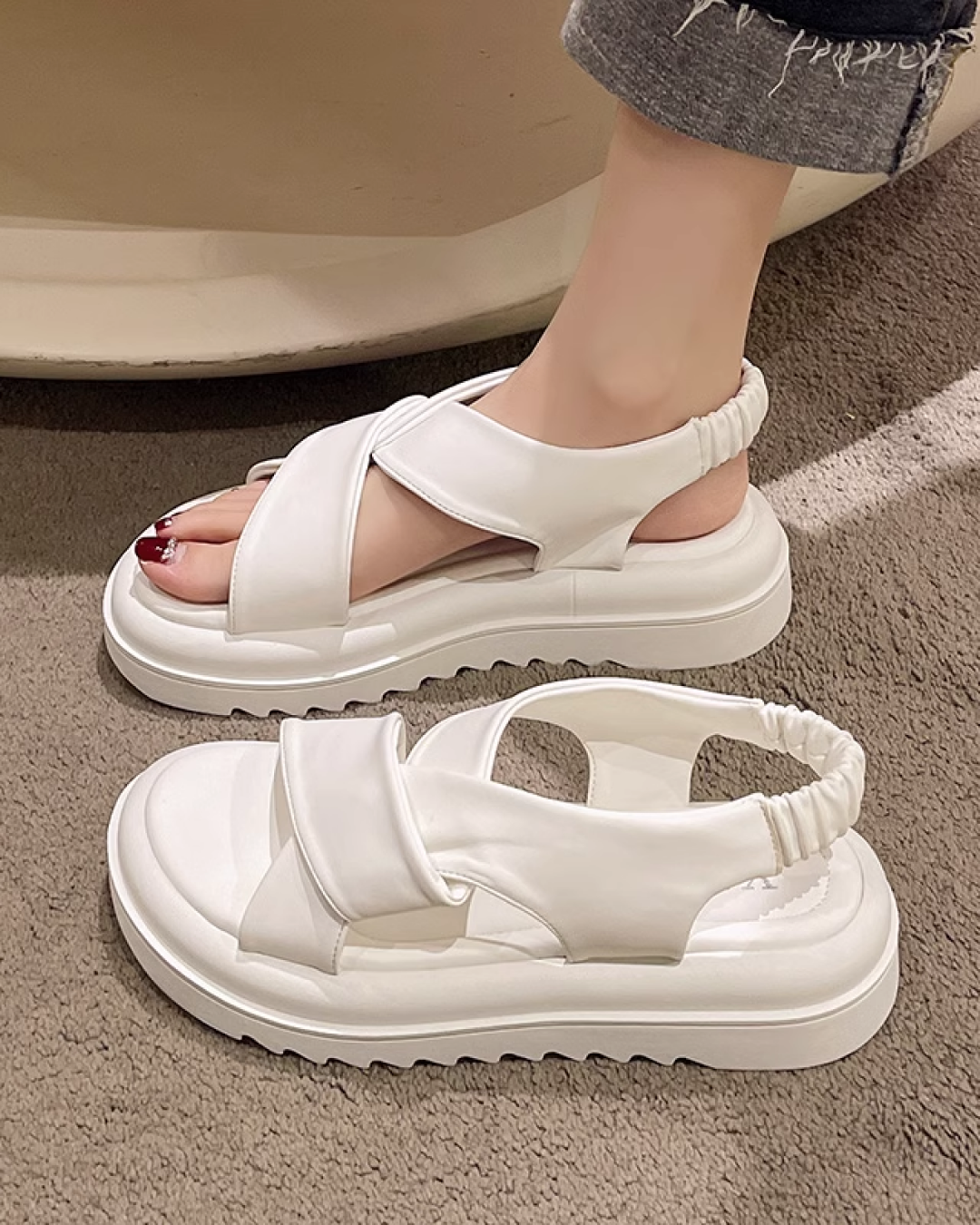 Soft sole sandals M0009