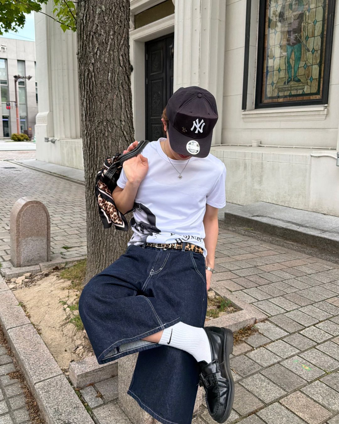 フェイスグラフィックロゴTシャツ MK0009 – YOLO（ヨロ