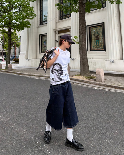 フェイスグラフィックロゴTシャツ MK0009