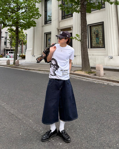 フェイスグラフィックロゴTシャツ MK0009