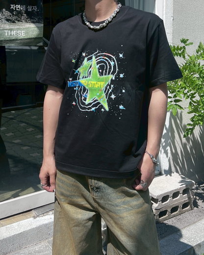 スペースグラフィックTシャツ　MO1061