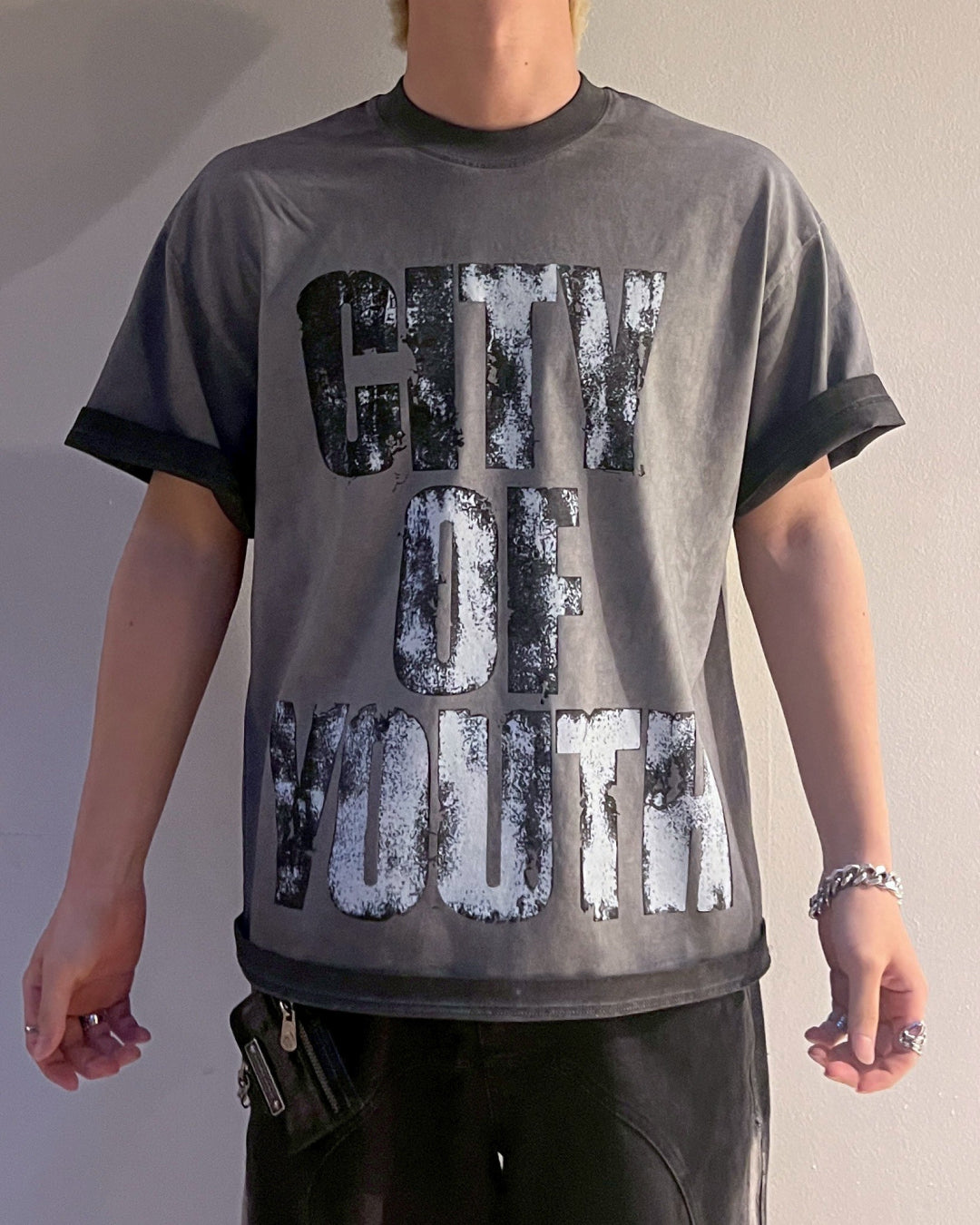 スプレーグラフィックピグメントTシャツ MO1110