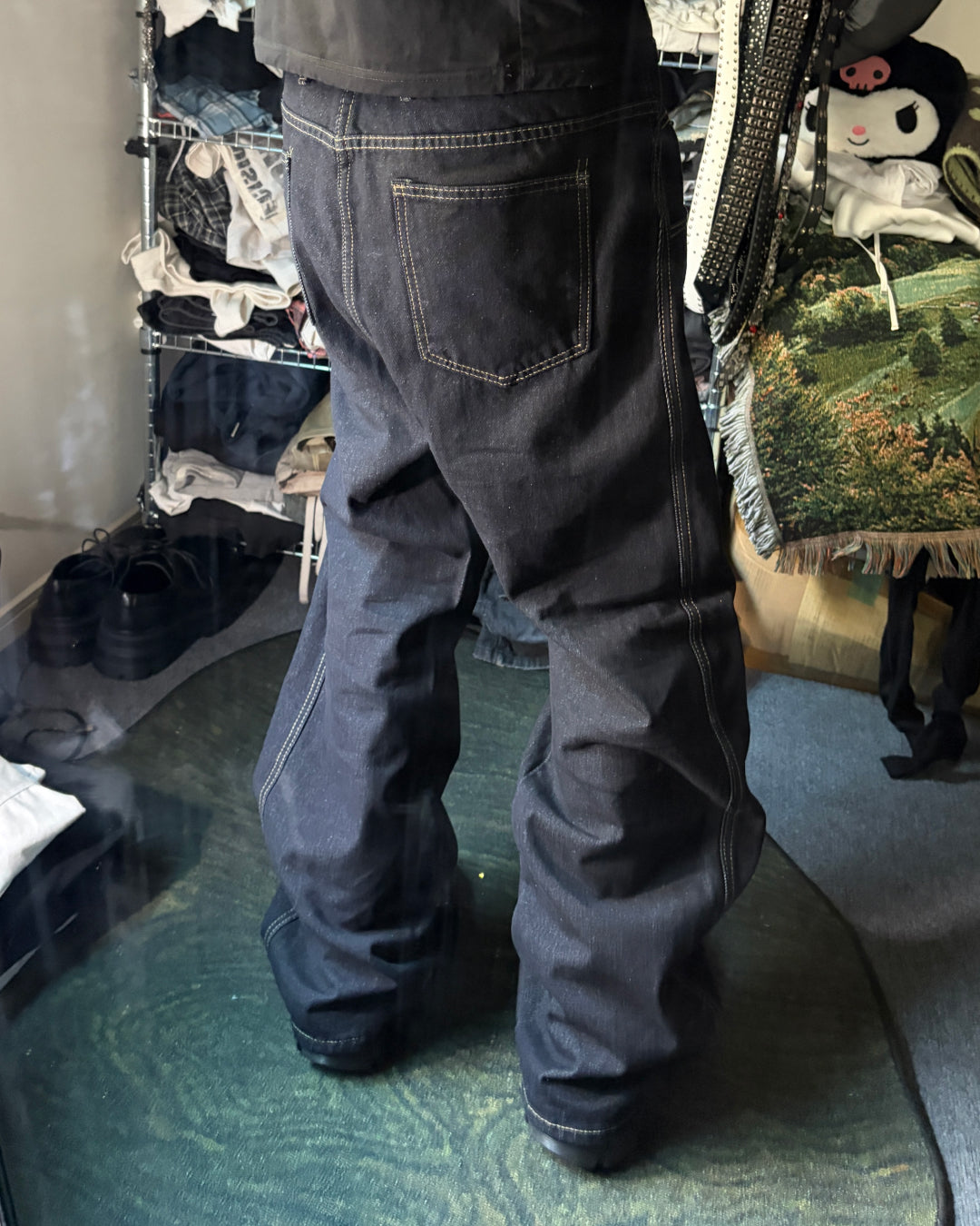 ステッチデザインデニムパンツ MO3013