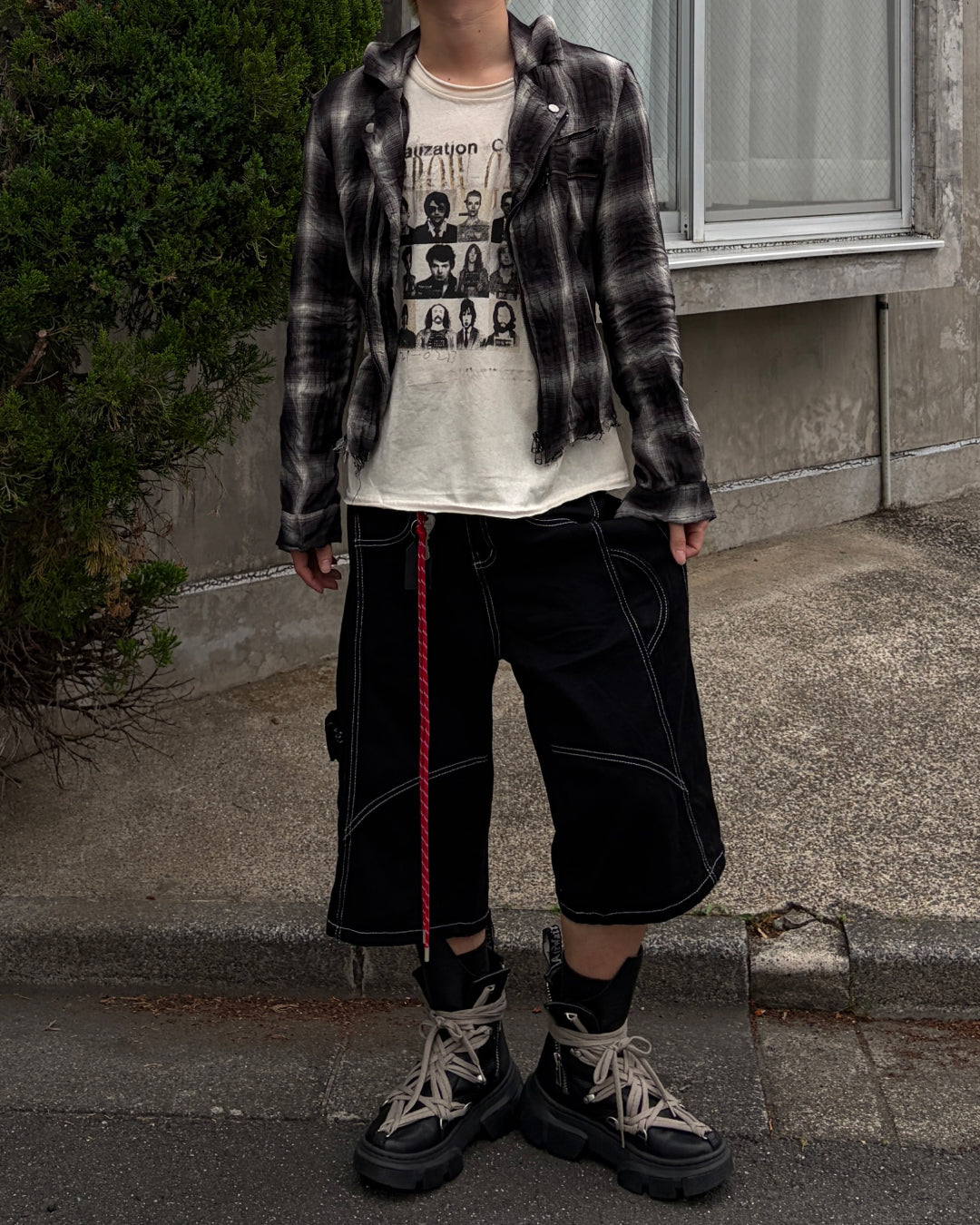 グラフィックロングTシャツ MO3087