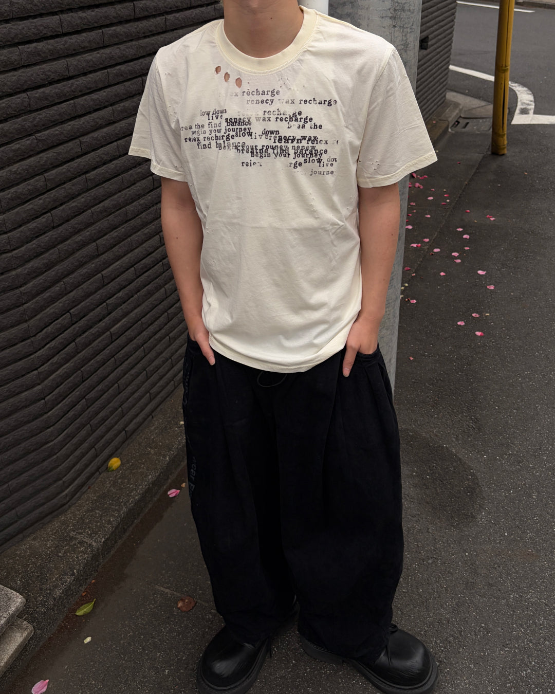 ダメージレタリングTシャツ MO3099